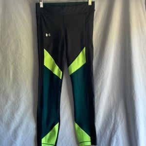 Under Armour leggings headgear